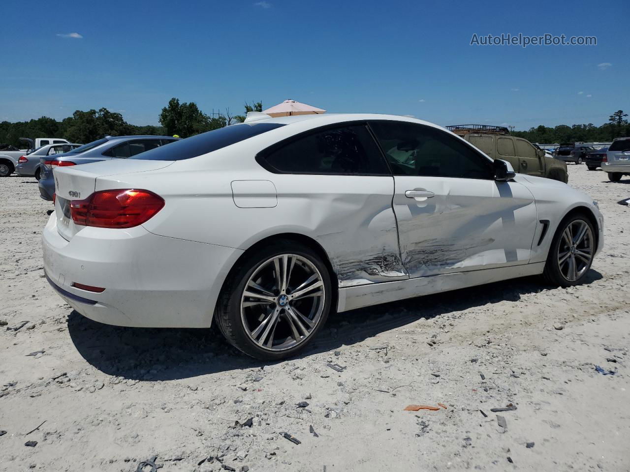 2017 Bmw 430xi  White vin: WBA4R9C3XHK878808