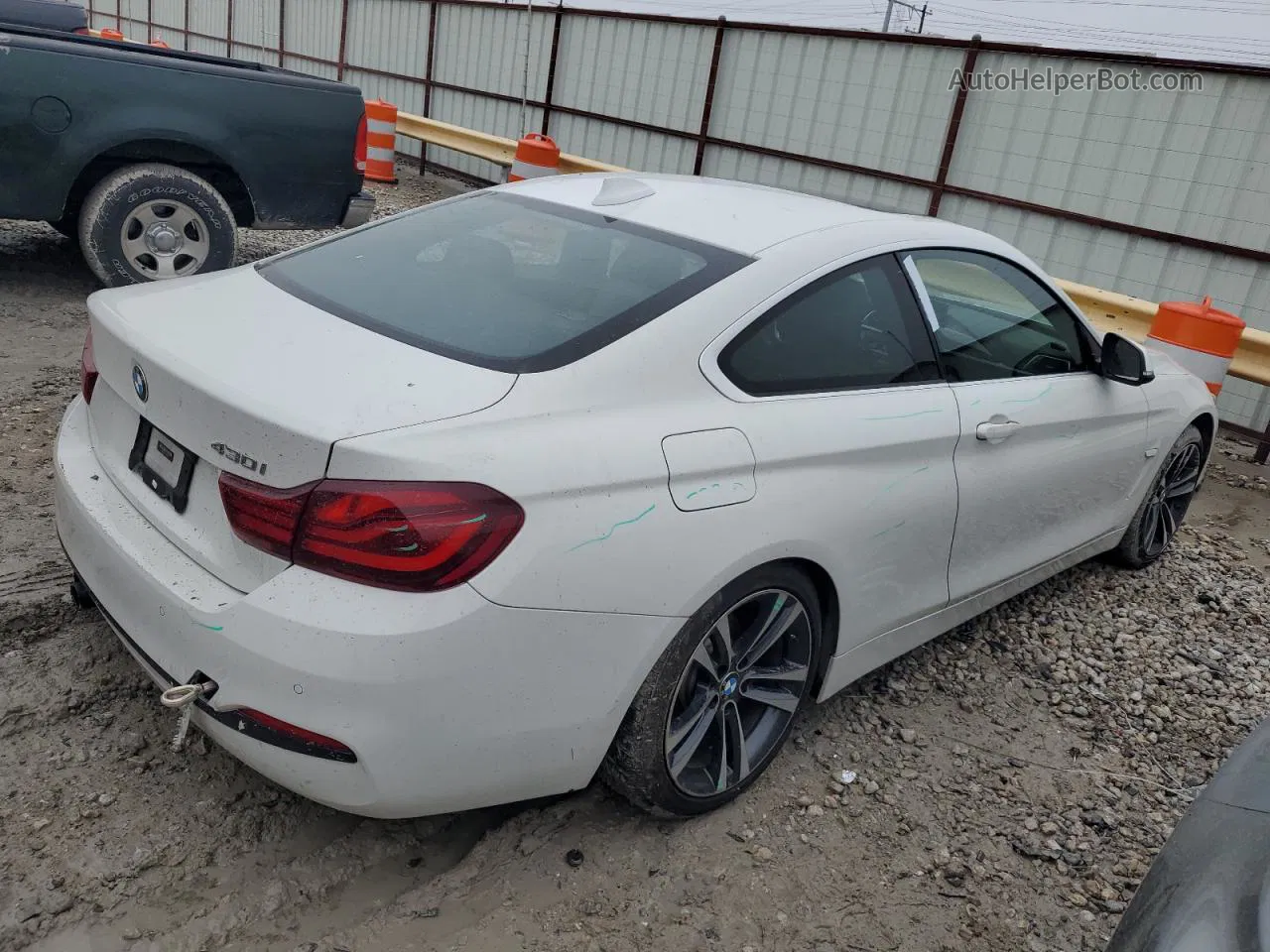 2020 Bmw 430i  White vin: WBA4W3C01LFH31342