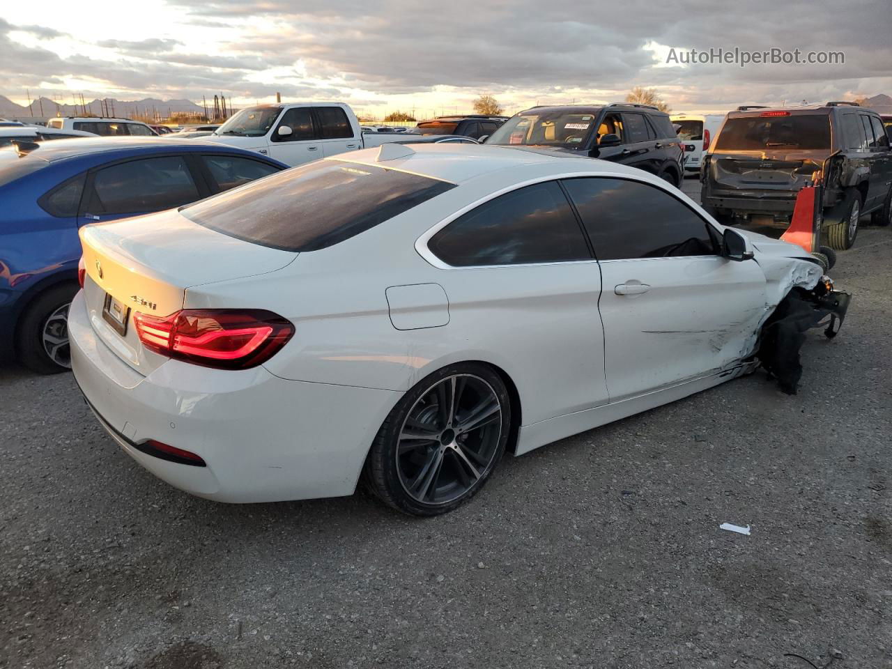 2020 Bmw 430i  White vin: WBA4W3C07LFH57962