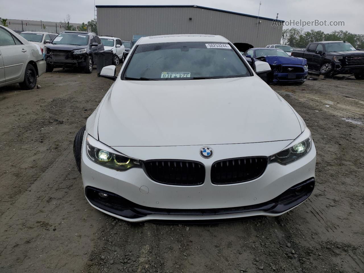 2018 Bmw 430i  White vin: WBA4W3C52JAC97244