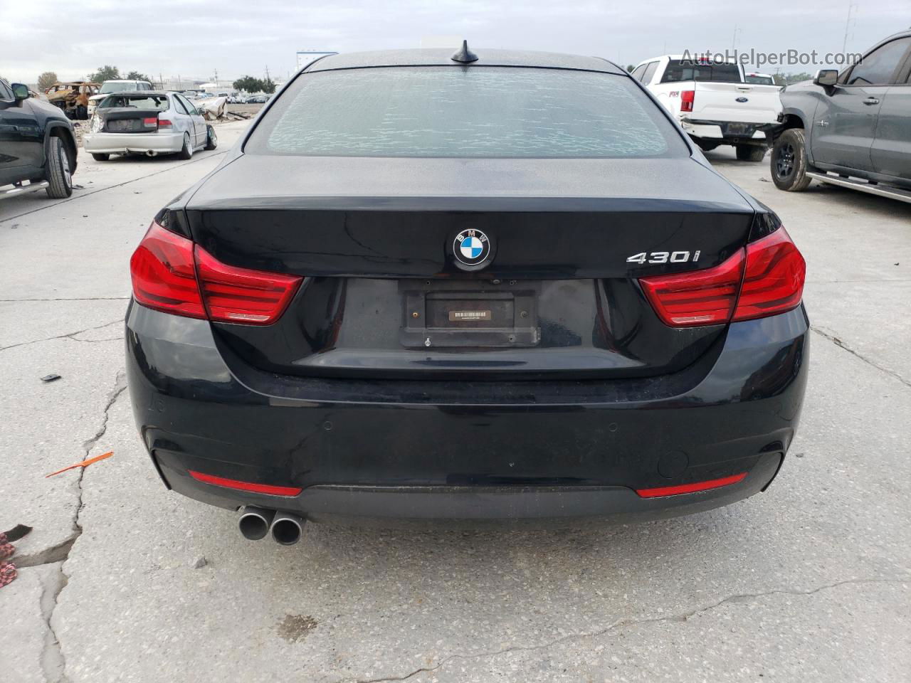 2018 Bmw 430i  Black vin: WBA4W3C54JAF91292