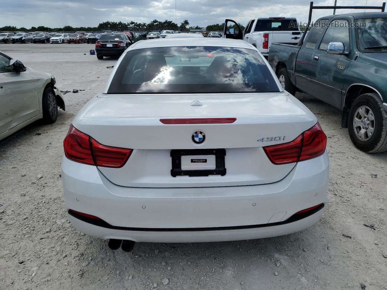 2018 Bmw 430i  White vin: WBA4Z1C52JEC72879