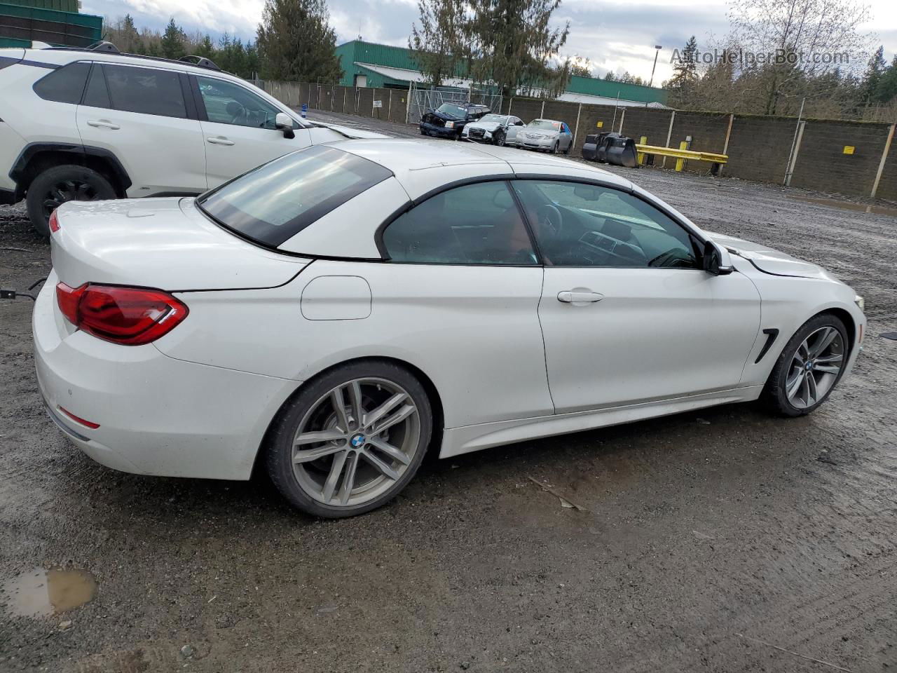 2018 Bmw 430i  White vin: WBA4Z1C57JEC73204