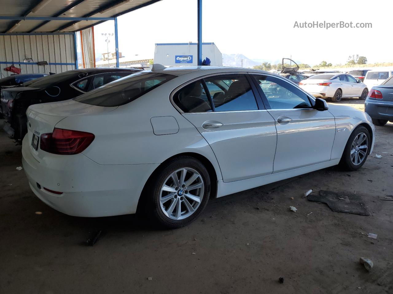 2014 Bmw 528 Xi White vin: WBA5A7C51ED613048