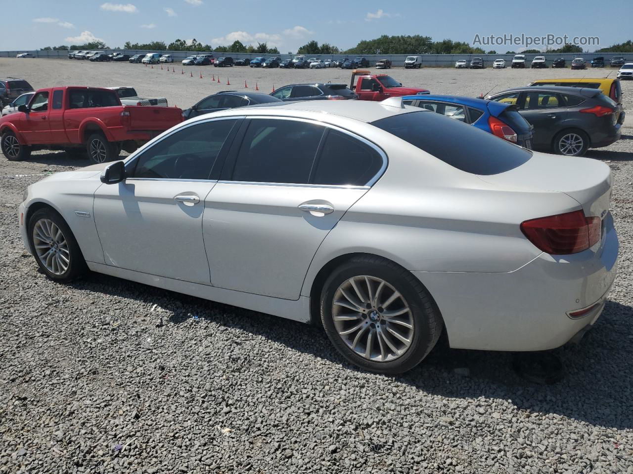 2014 Bmw 528 Xi Белый vin: WBA5A7C52ED617934