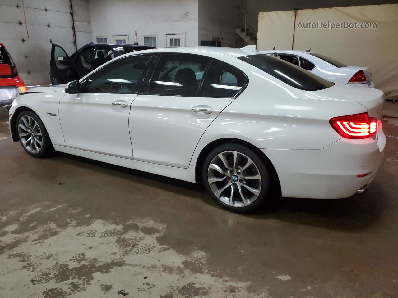 2016 Bmw 528 Xi White vin: WBA5A7C52GG146014