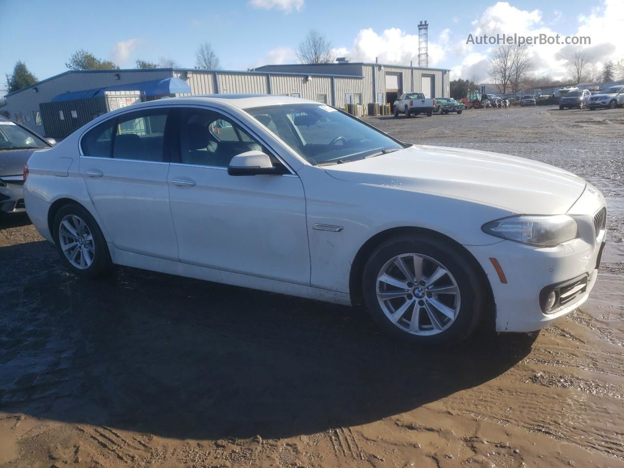 2016 Bmw 528 Xi White vin: WBA5A7C54GG149237