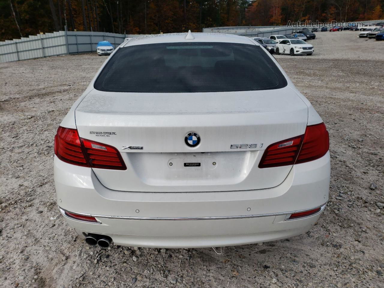 2016 Bmw 528 Xi White vin: WBA5A7C54GG151330