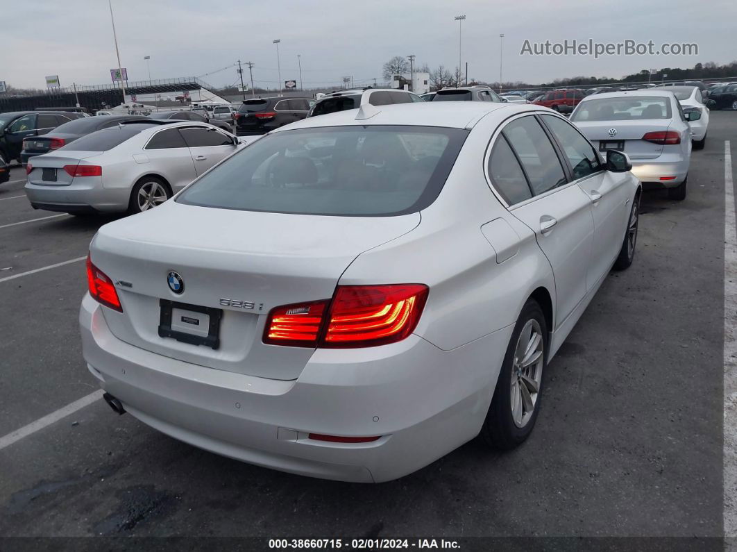 2016 Bmw 528i Xdrive White vin: WBA5A7C55GG148016