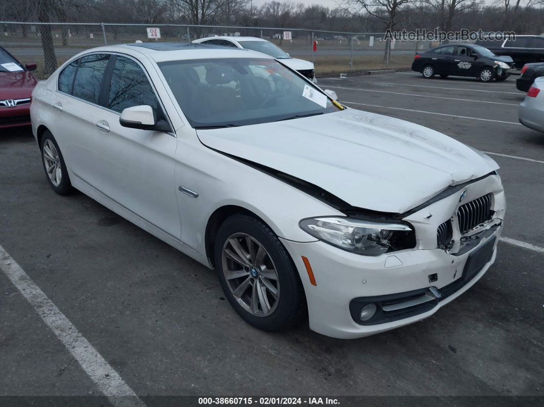 2016 Bmw 528i Xdrive White vin: WBA5A7C55GG148016