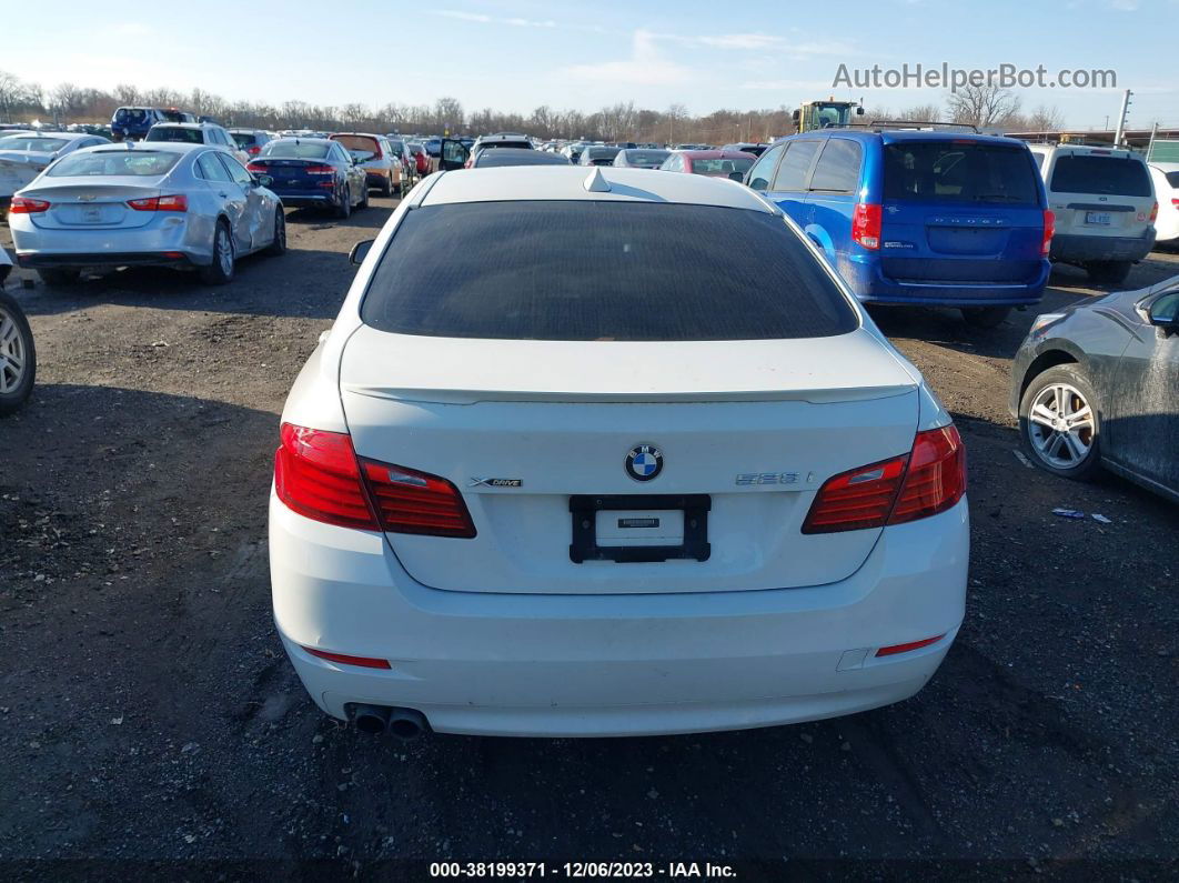 2014 Bmw 528i Xdrive White vin: WBA5A7C57ED612907