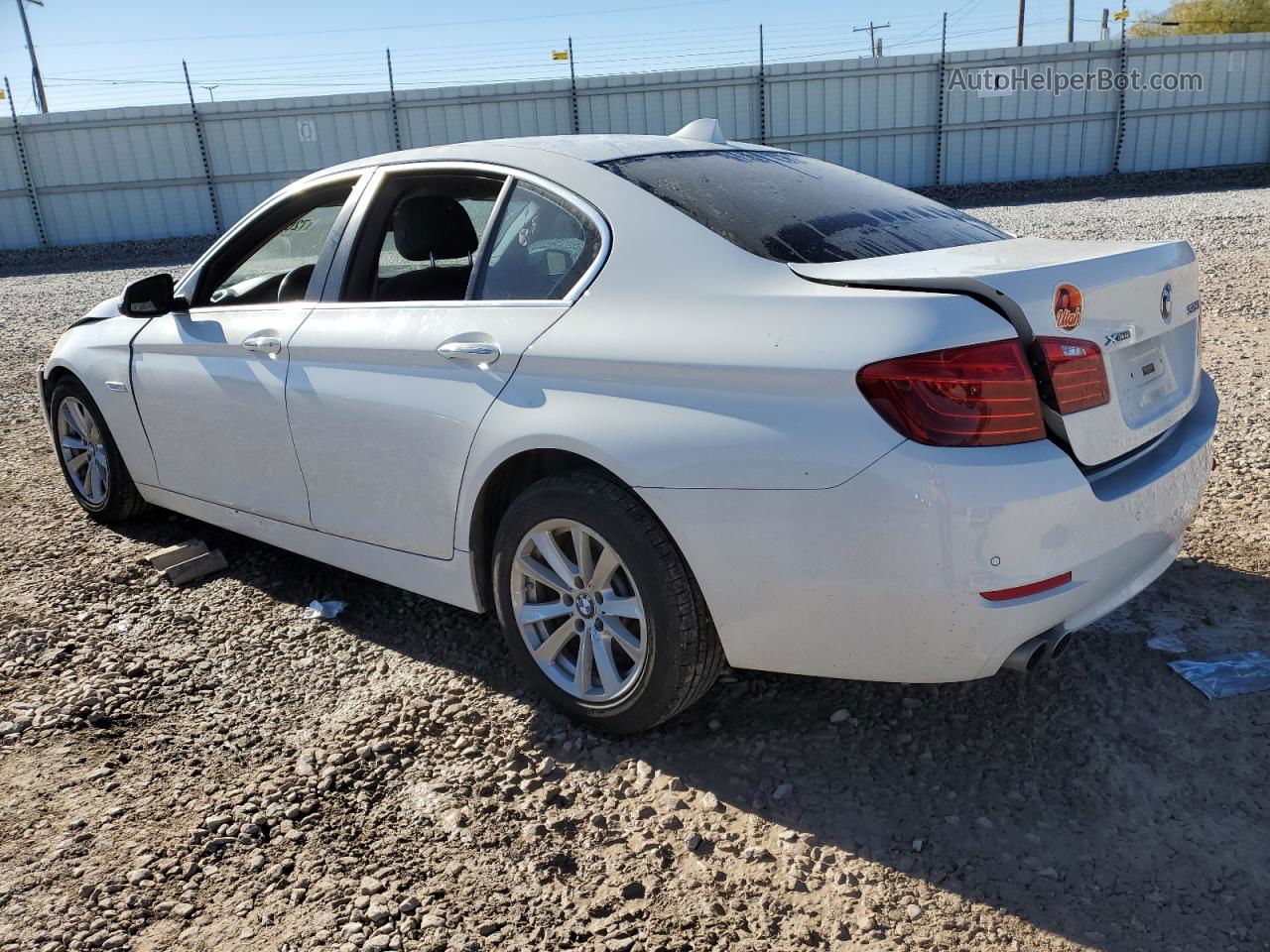 2014 Bmw 528 Xi White vin: WBA5A7C59ED219829