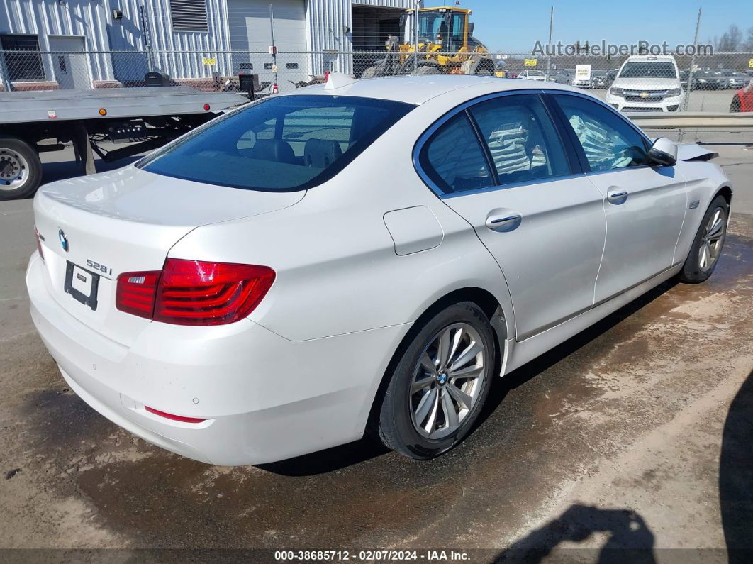 2016 Bmw 528i Xdrive White vin: WBA5A7C59GG146026