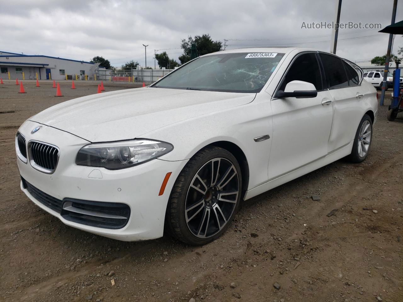 2014 Bmw 535 I White vin: WBA5B1C54ED480022