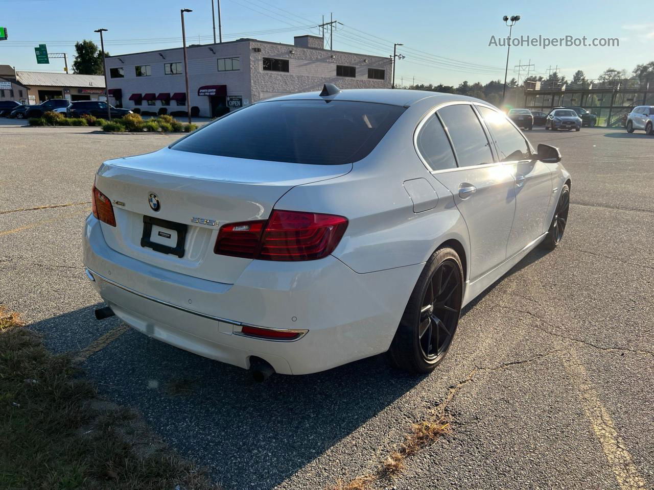 2016 Bmw 535 Xi White vin: WBA5B3C51GG254016