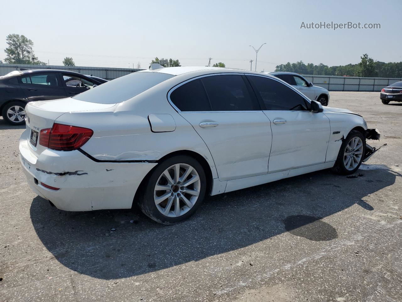 2016 Bmw 535 Xi Белый vin: WBA5B3C51GG259913