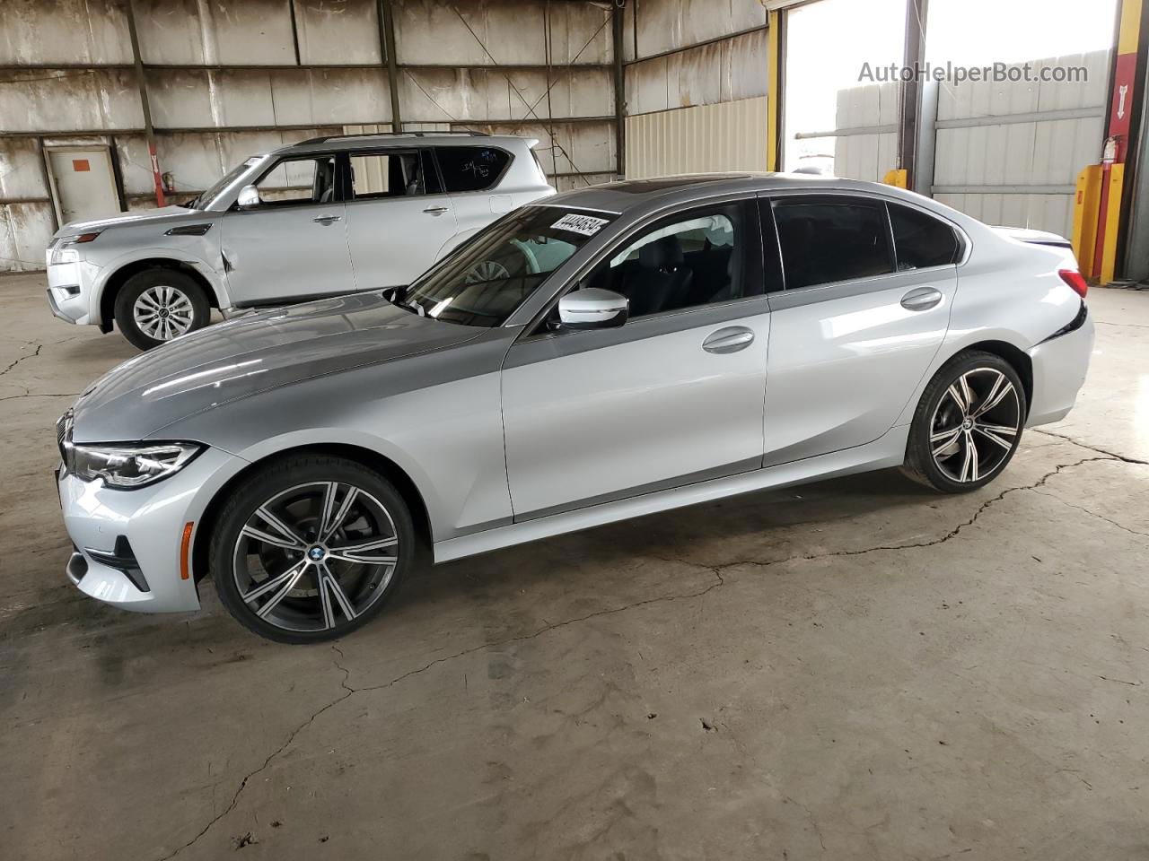 Price & History 2019 Bmw 330i 2.0l 4 vin: WBA5R1C51KAK07516