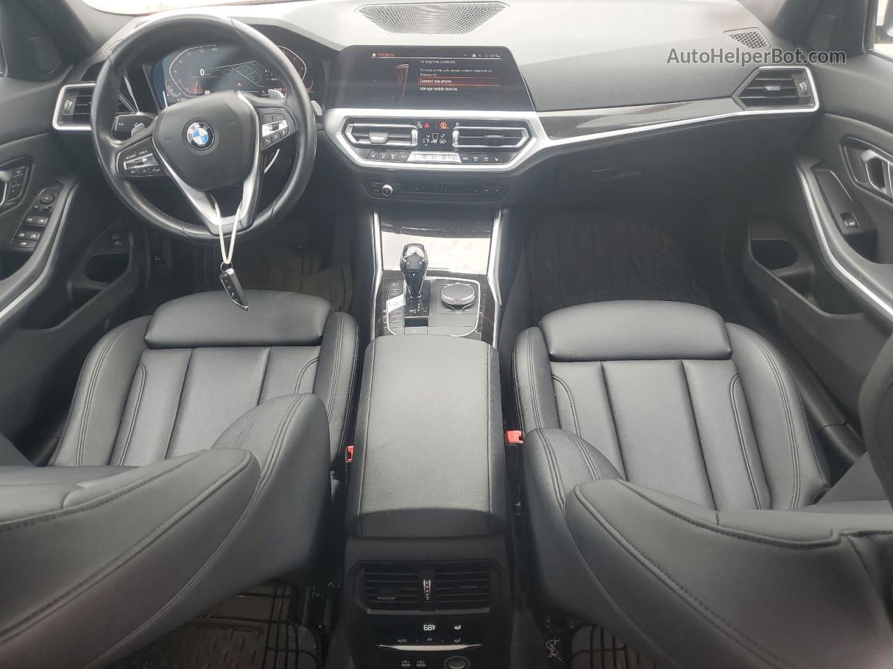 2020 Bmw 330xi  Красный vin: WBA5R7C08LFH72263