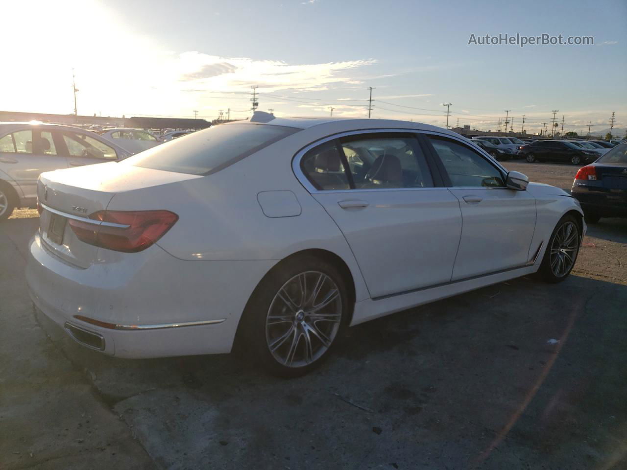 2019 Bmw 740 I White vin: WBA7E2C59KB454089