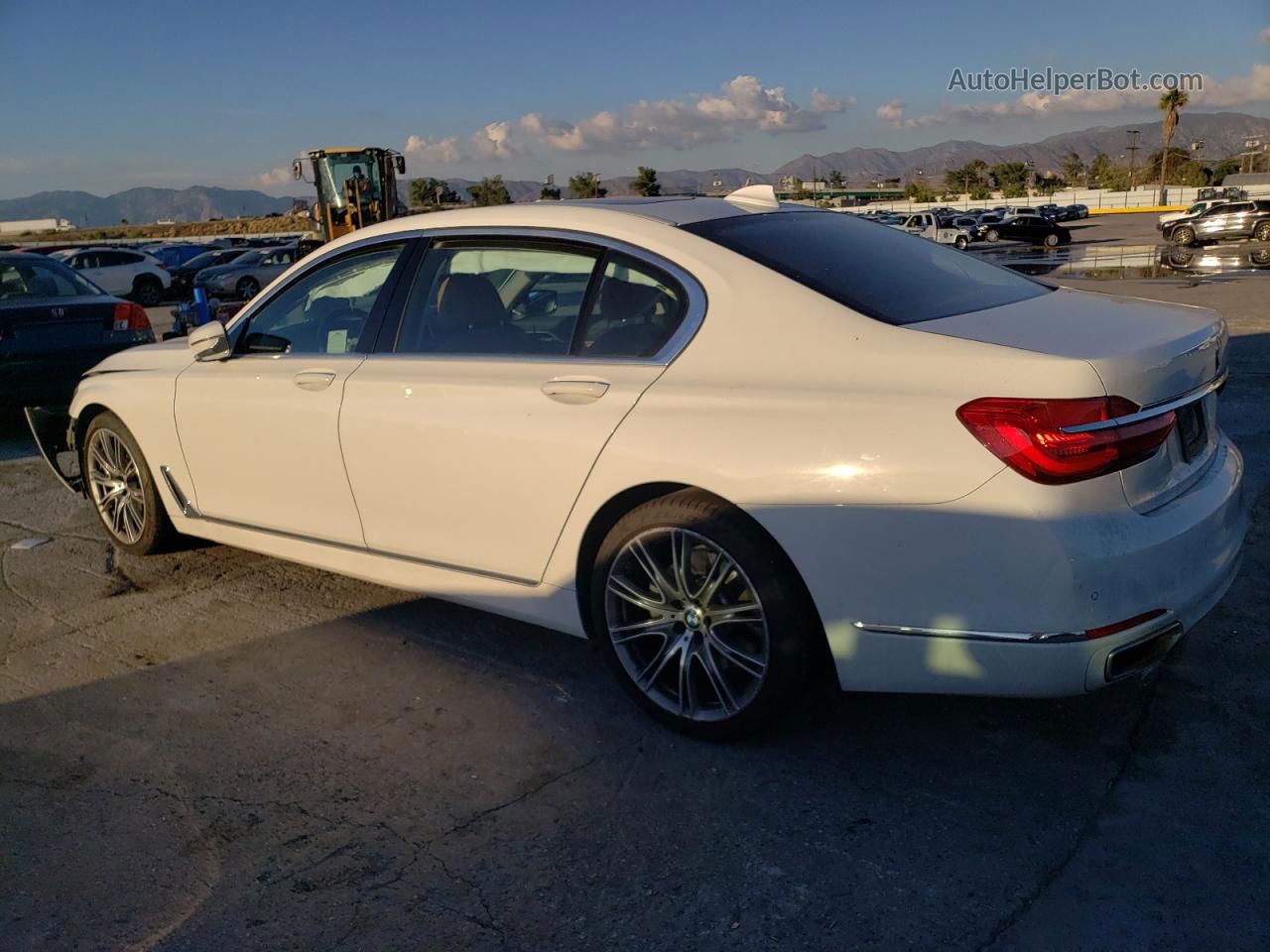 2019 Bmw 740 I White vin: WBA7E2C59KB454089