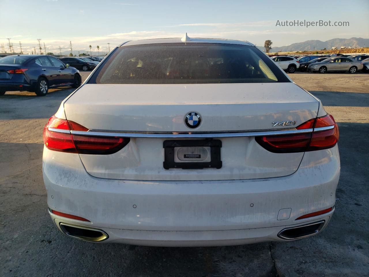 2019 Bmw 740 I White vin: WBA7E2C59KB454089