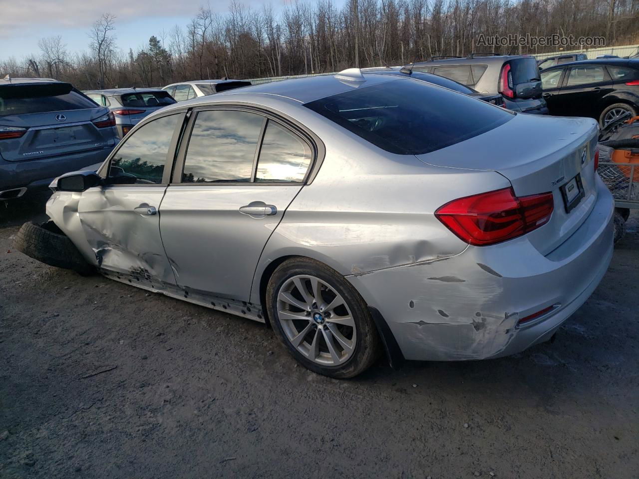 2016 Bmw 320 Xi Серебряный vin: WBA8A3C57GK551224