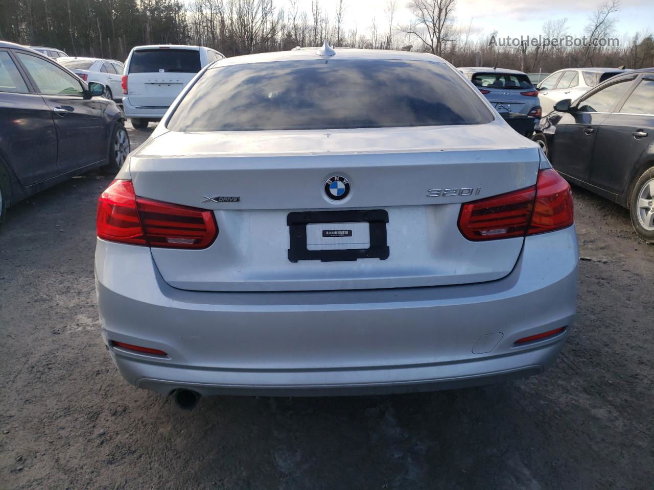 2016 Bmw 320 Xi Серебряный vin: WBA8A3C57GK551224