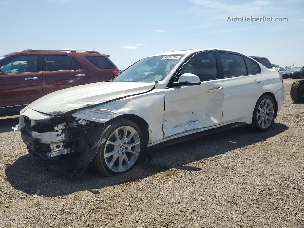 2016 Bmw 320 Xi White vin: WBA8A3C58GK689063