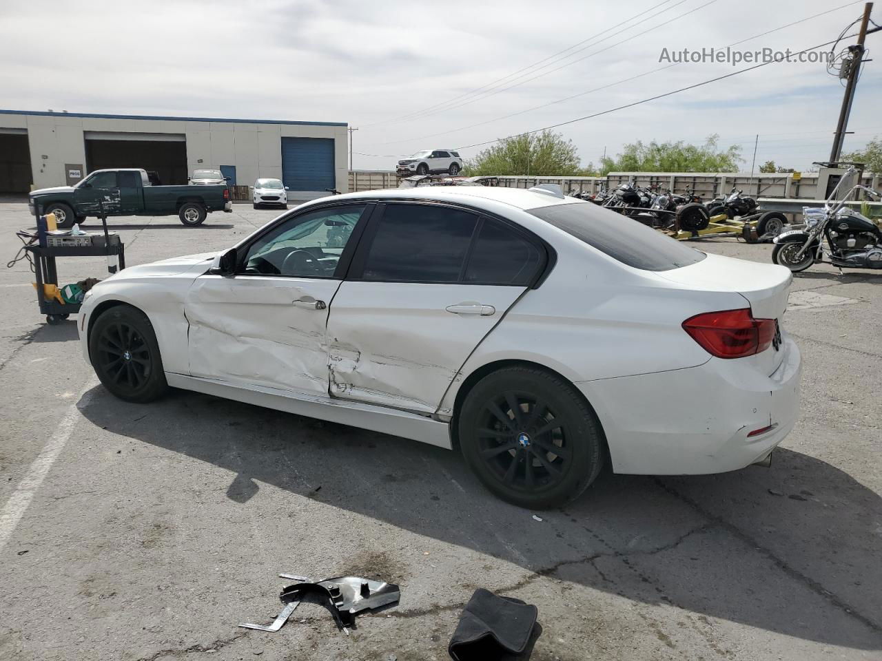 2016 Bmw 320 I White vin: WBA8A9C52GK617925