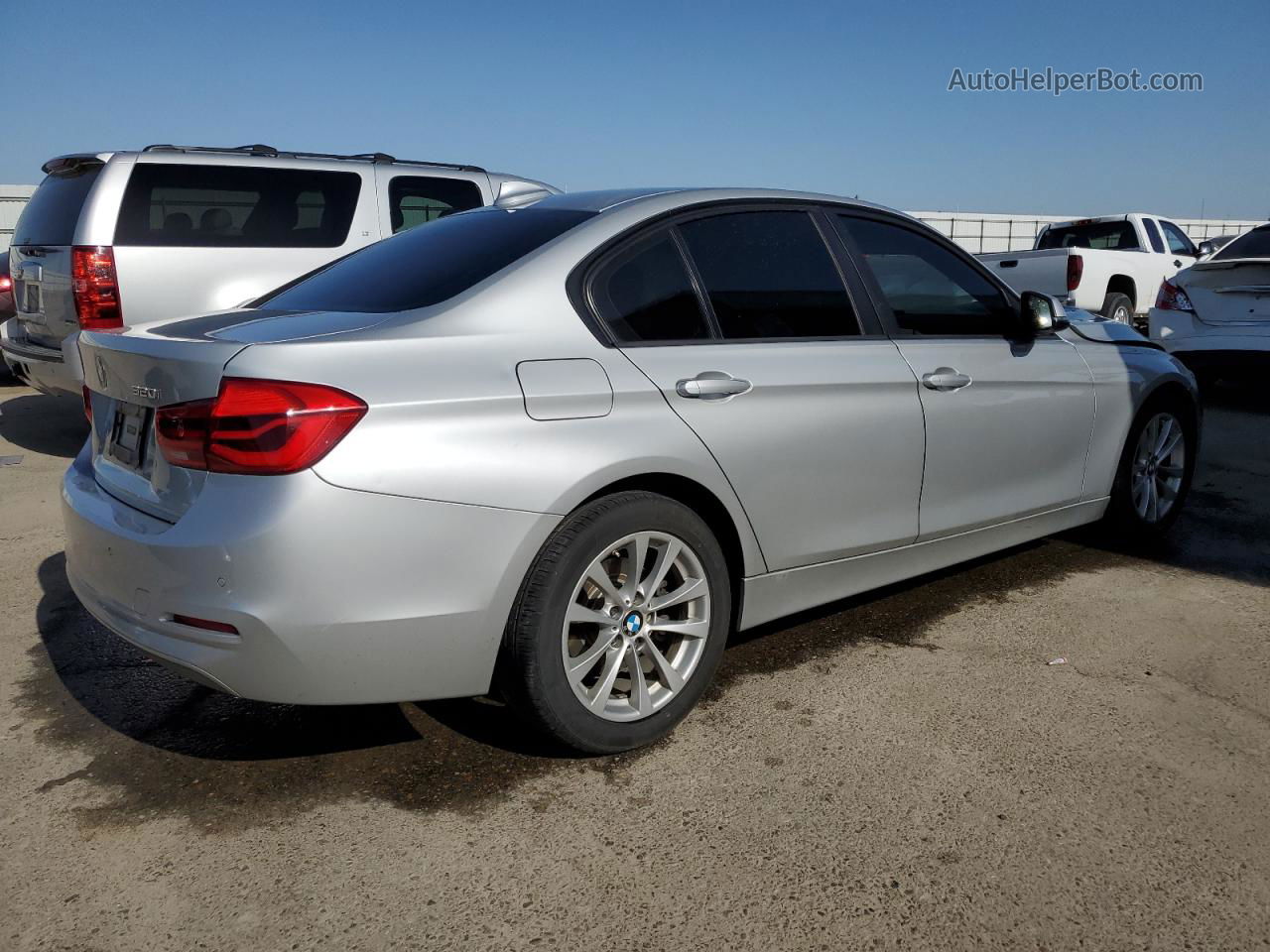 2016 Bmw 320 I Silver vin: WBA8A9C57GK618407