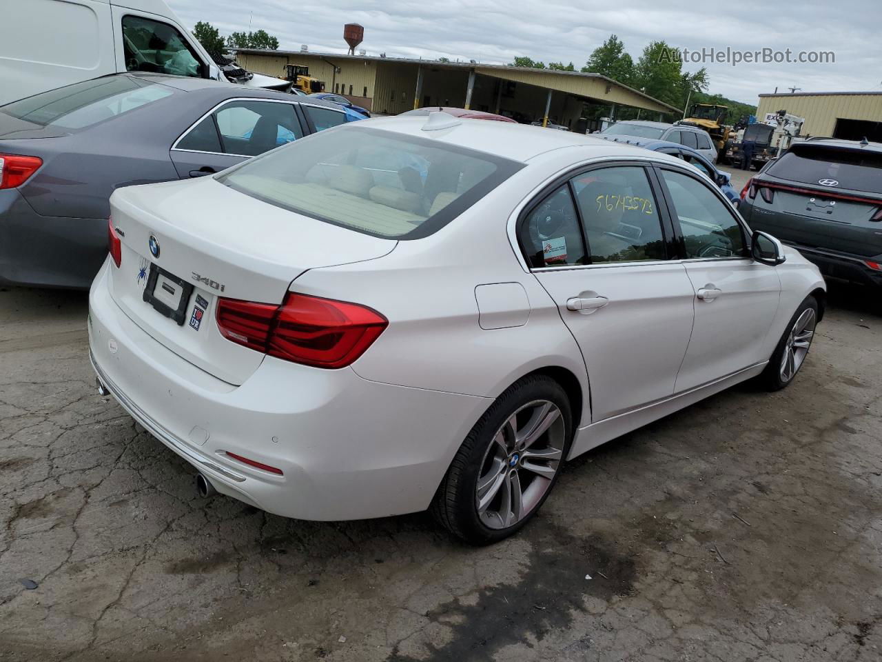 2016 Bmw 340 Xi Белый vin: WBA8B7G57GNT14391