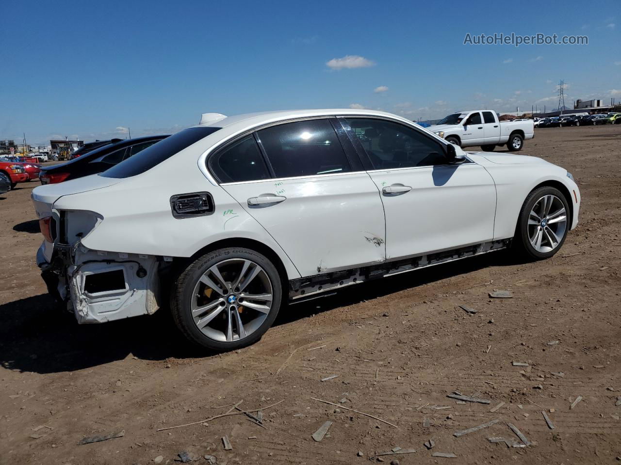 2017 Bmw 330 I White vin: WBA8B9C54HK676084