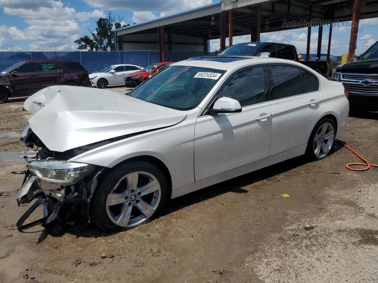 2017 Bmw 330 I White vin: WBA8B9C57HK884881