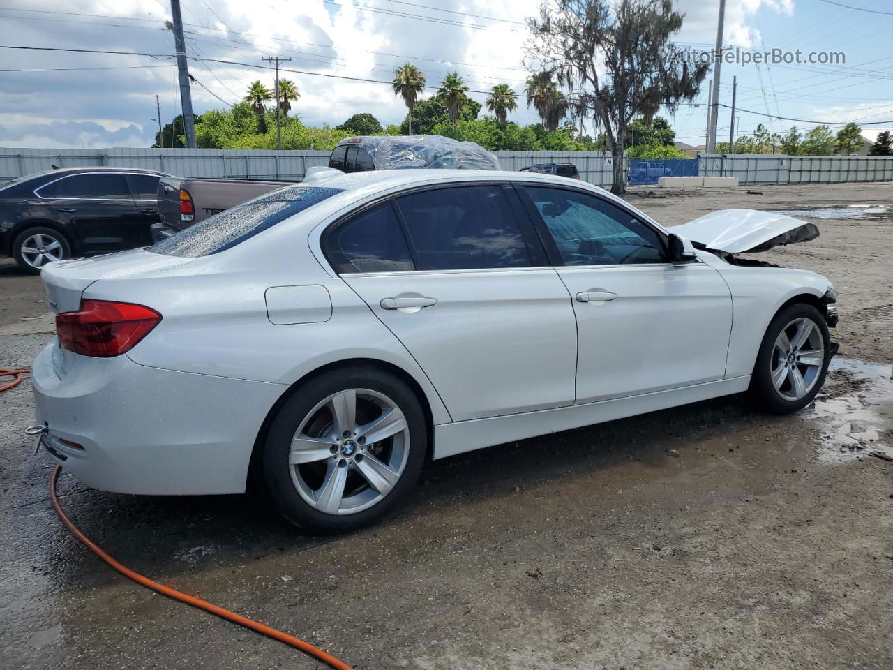 2017 Bmw 330 I White vin: WBA8B9C57HK884881