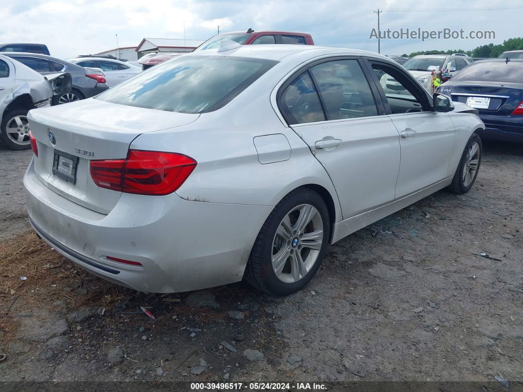 2017 Bmw 330i   White vin: WBA8B9G31HNU55095