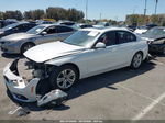 2017 Bmw 330i   White vin: WBA8B9G34HNU52689