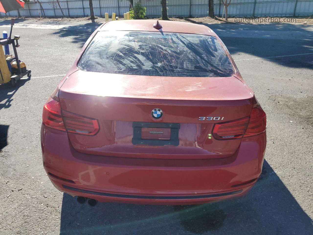 2017 Bmw 330 I Red vin: WBA8B9G50HNU51797