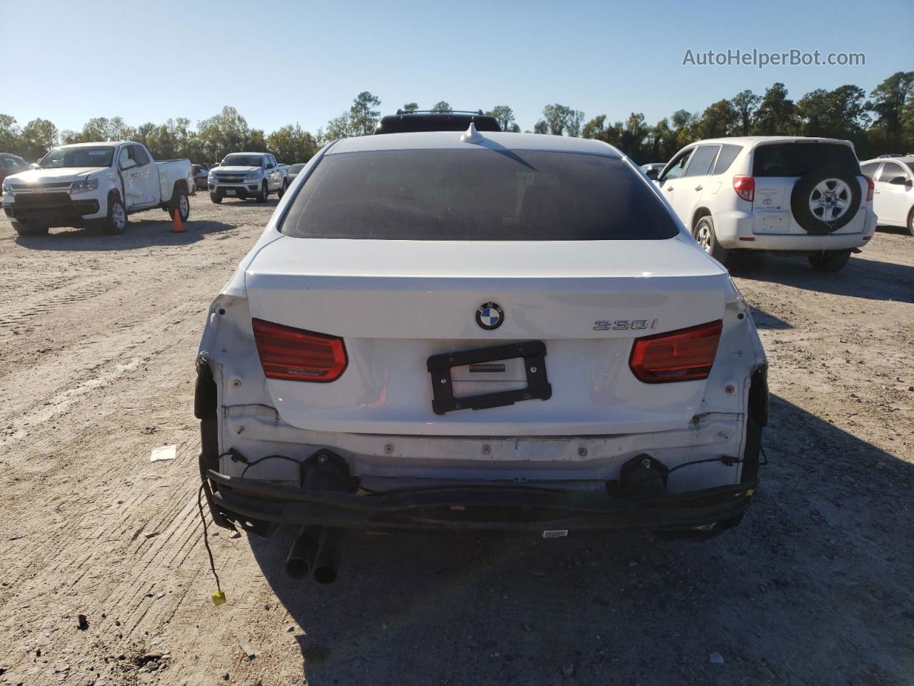 2017 Bmw 330 I White vin: WBA8B9G51HNU48701