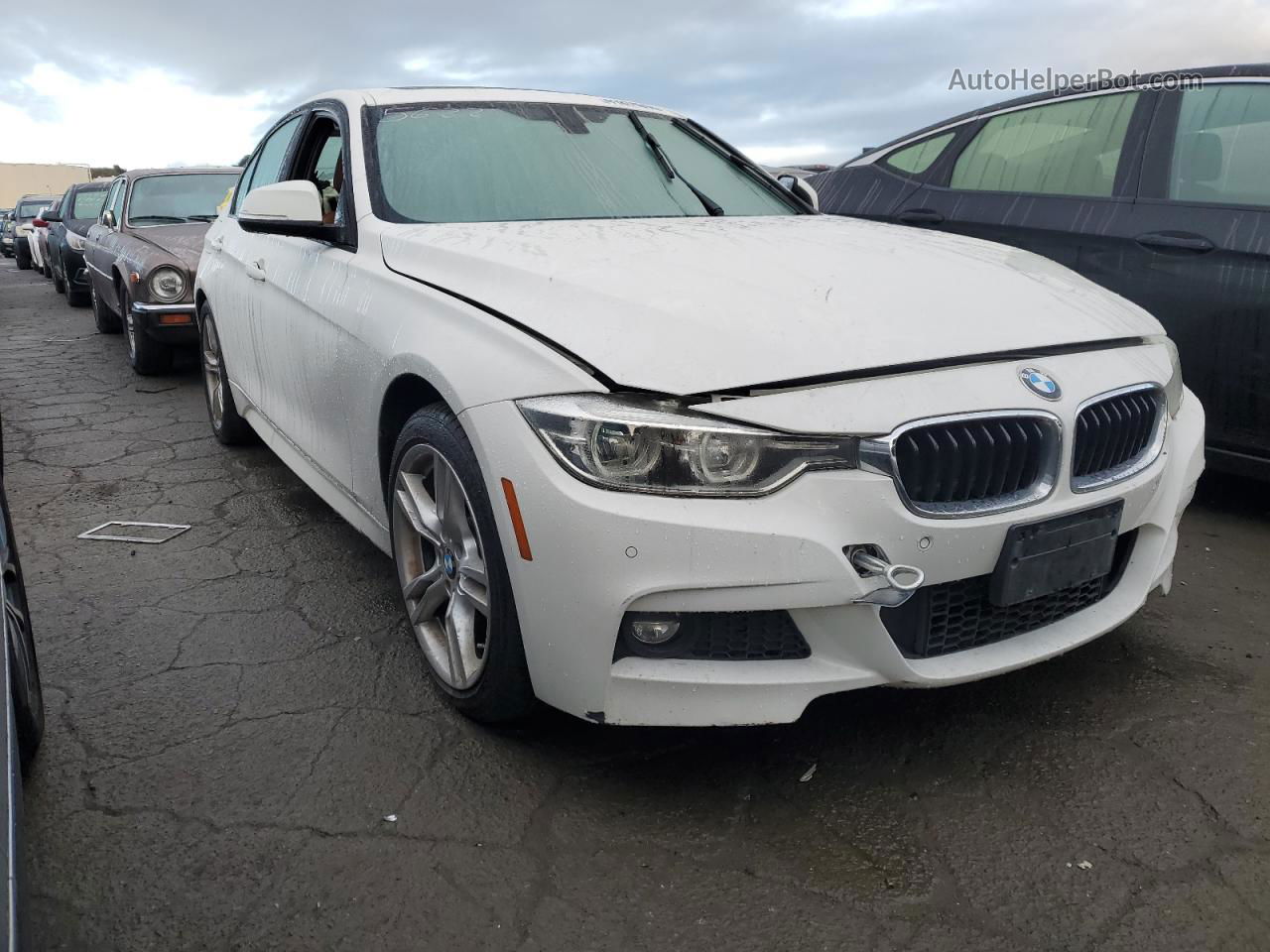 2017 Bmw 330 I White vin: WBA8B9G51HNU49444