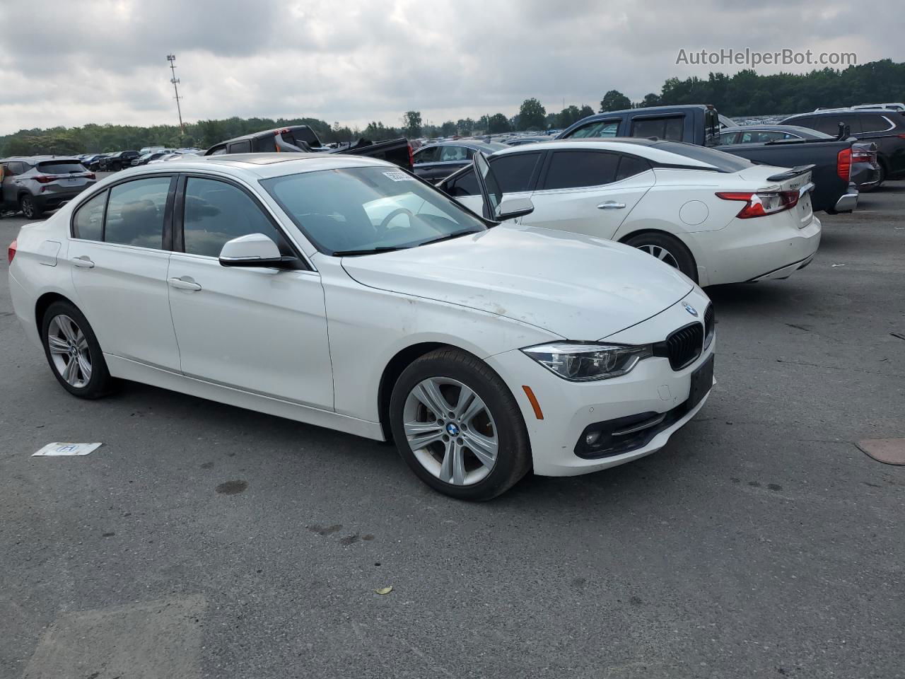 2017 Bmw 330 Xi White vin: WBA8D9G31HNU65538