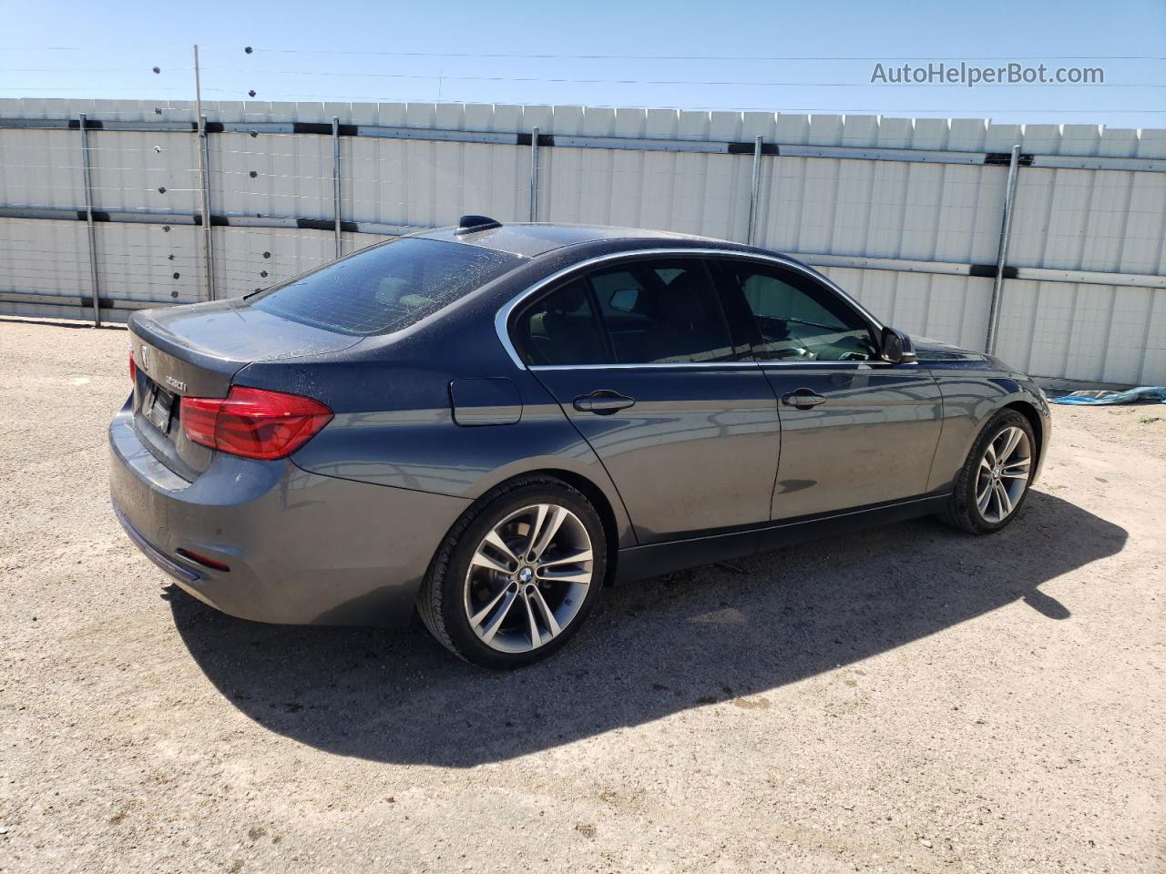 2017 Bmw 330 Xi Угольный vin: WBA8D9G34HNU61922