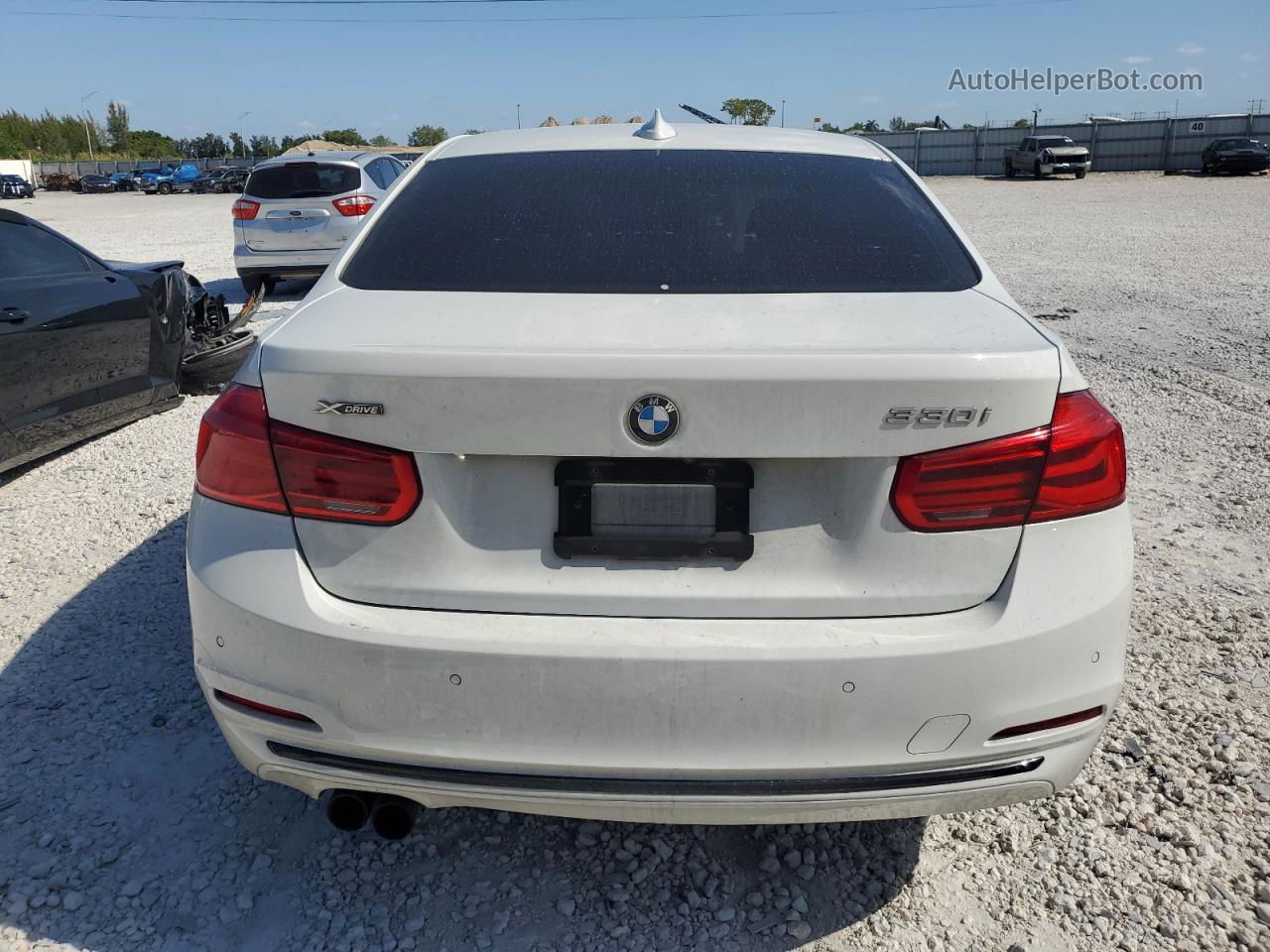 2017 Bmw 330 Xi White vin: WBA8D9G34HNU62178