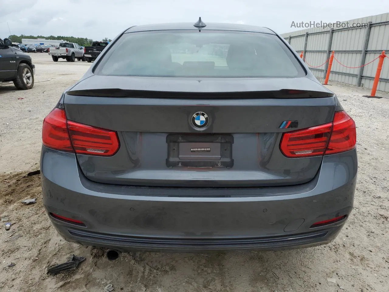 2017 Bmw 330 Xi Gray vin: WBA8D9G35HNU63758