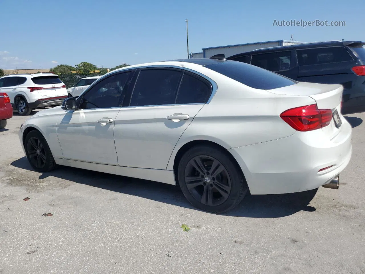 2017 Bmw 330 Xi White vin: WBA8D9G5XHNU59318