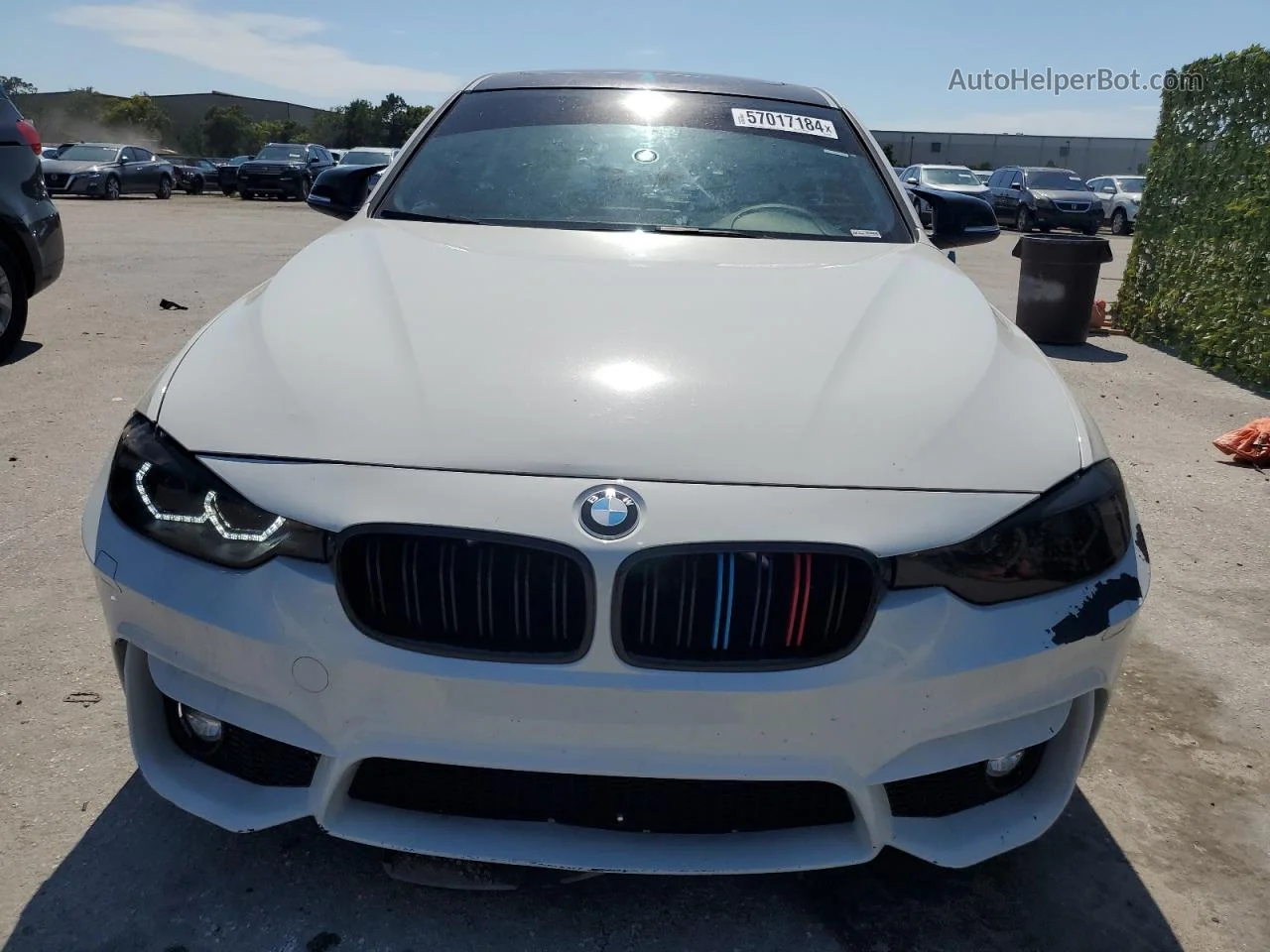 2017 Bmw 330 Xi White vin: WBA8D9G5XHNU59318