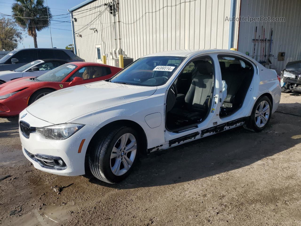 2017 Bmw 330e  White vin: WBA8E1C32HA158634