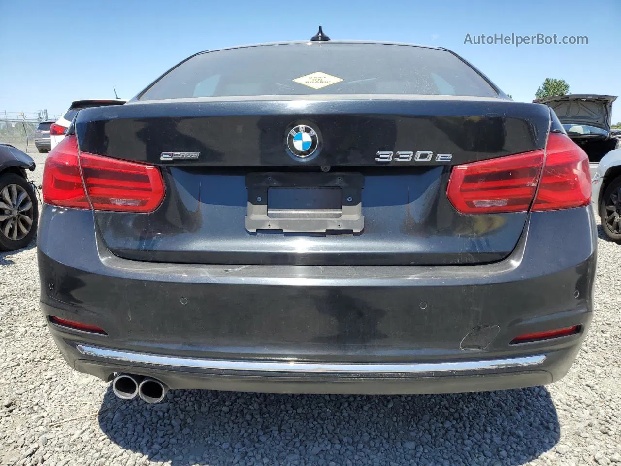 2017 Bmw 330e  Black vin: WBA8E1C33HA029964