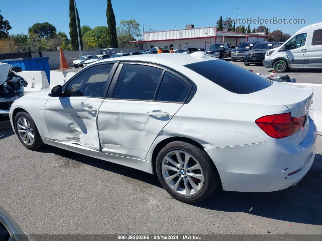 2017 Bmw 320i   White vin: WBA8E1G30HNU15583