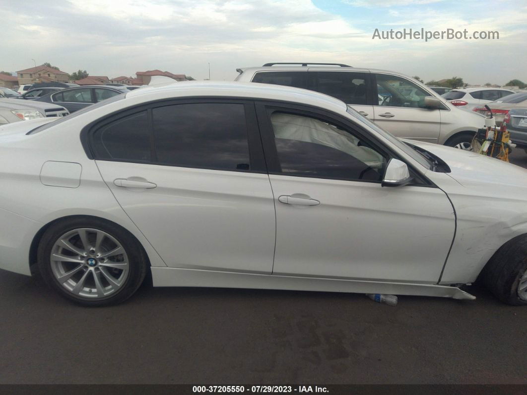 2017 Bmw 3 Series 320i White vin: WBA8E1G33HNU17330