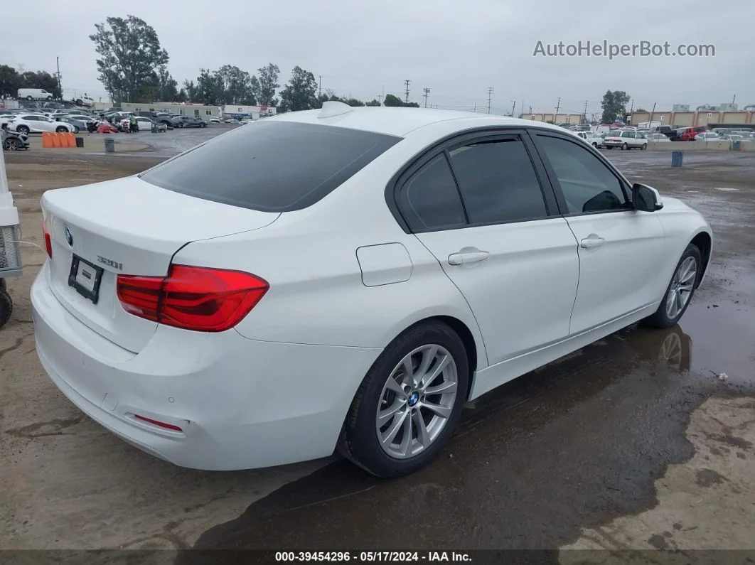 2017 Bmw 320i   White vin: WBA8E1G38HNU16920